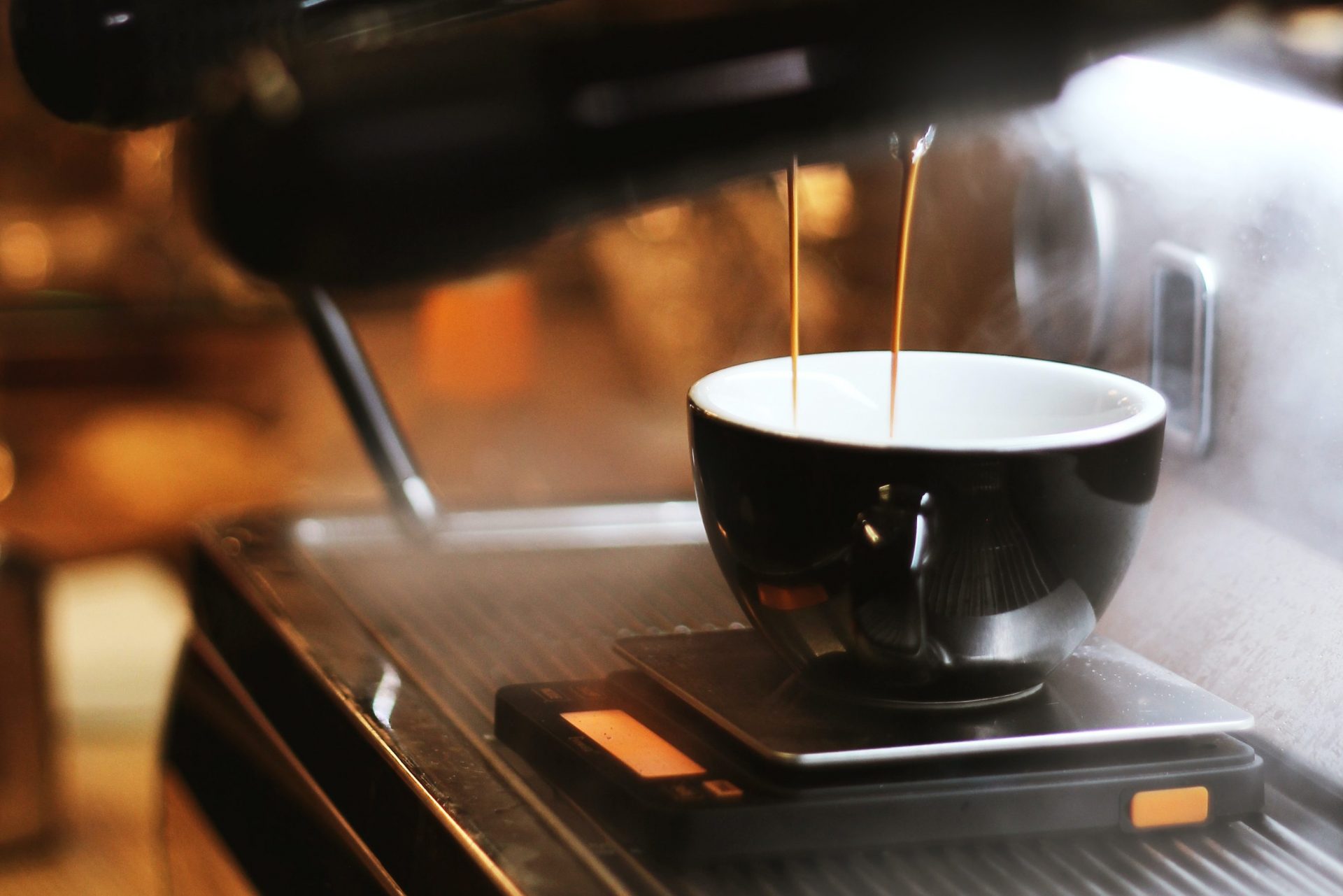 De ce să consumi și să te documentezi despre cafeaua de specialitate?